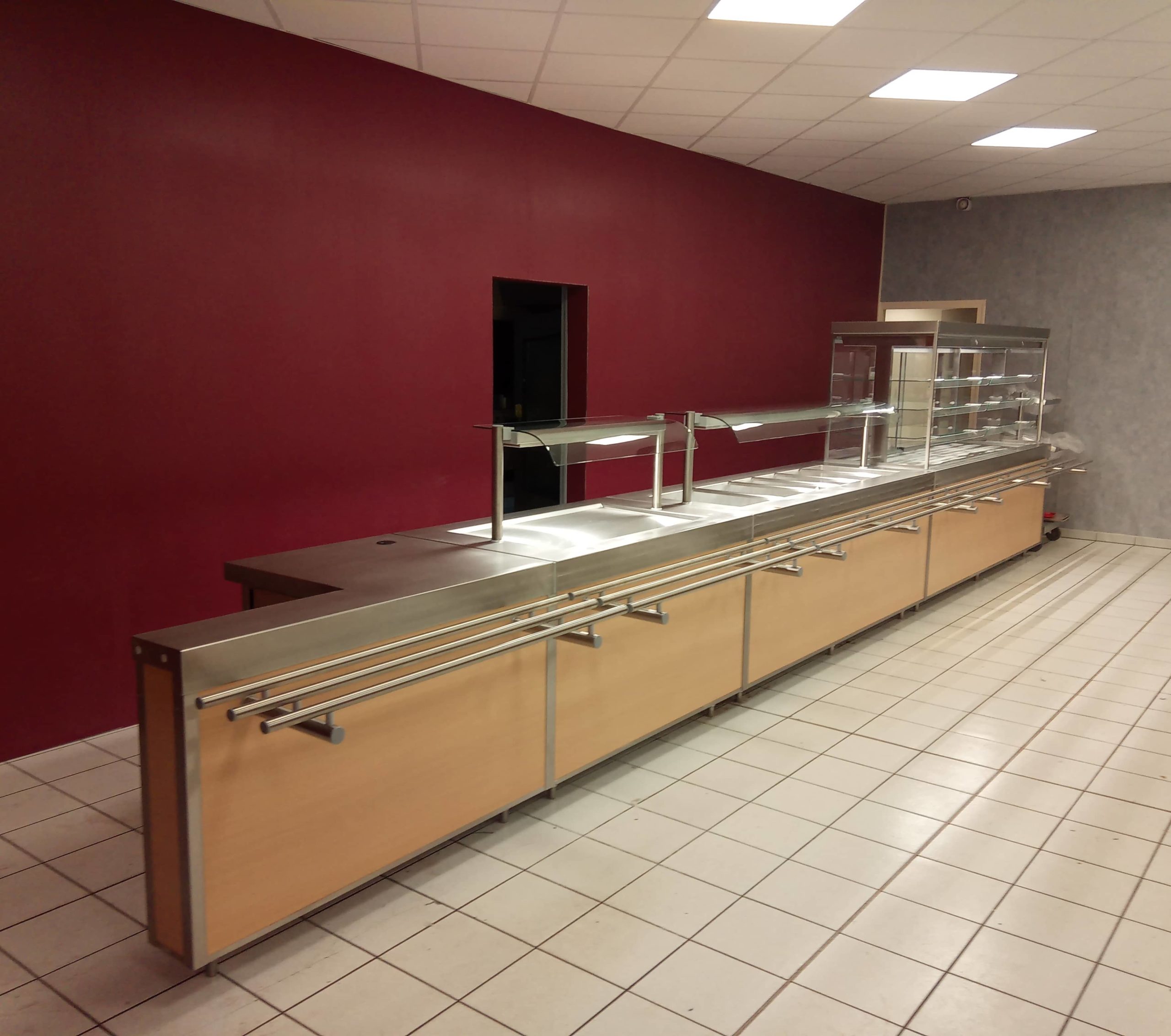Bars, Selfs, Vitrines - Decho Centre