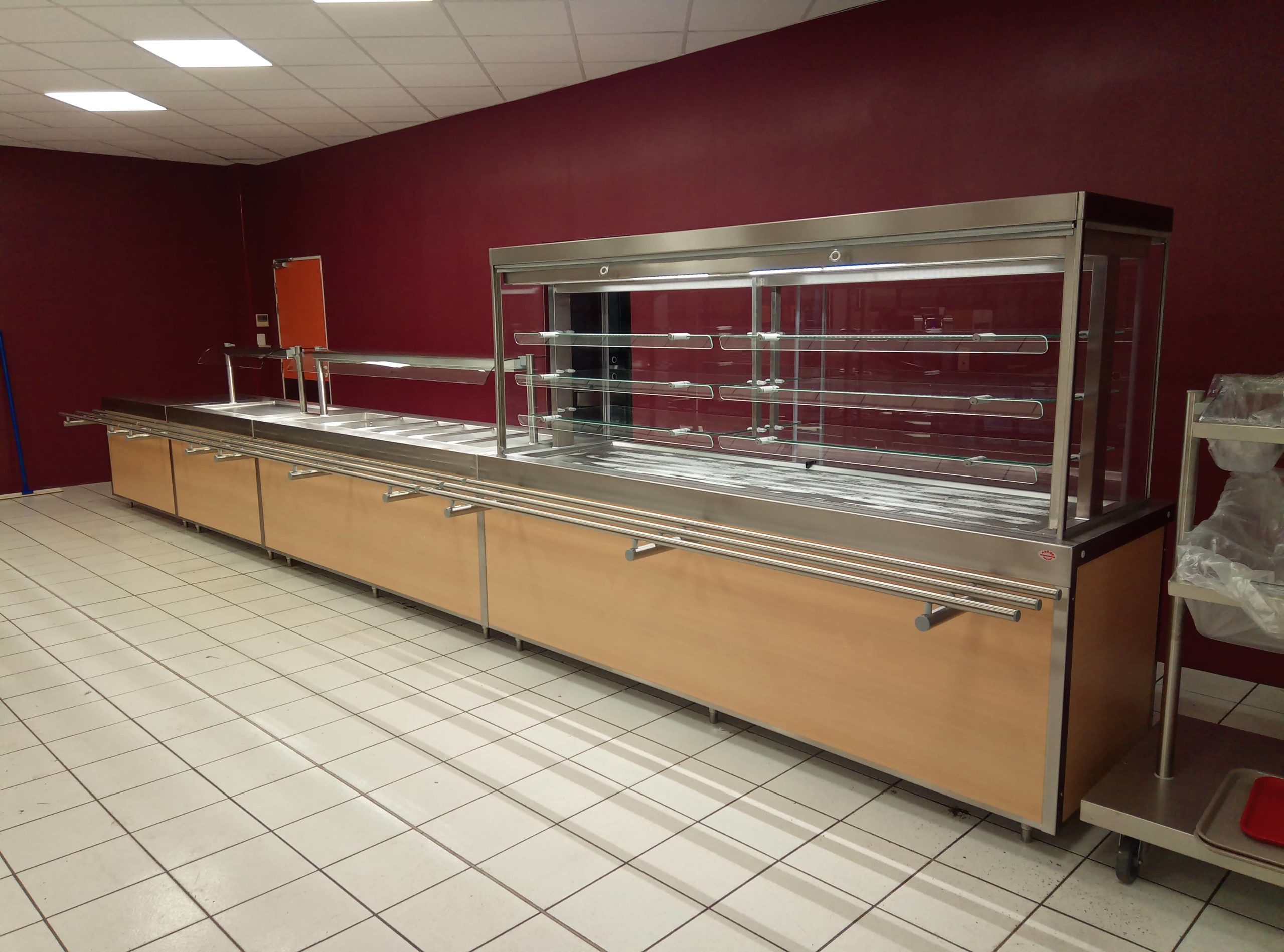 Bars, Selfs, Vitrines - Decho Centre