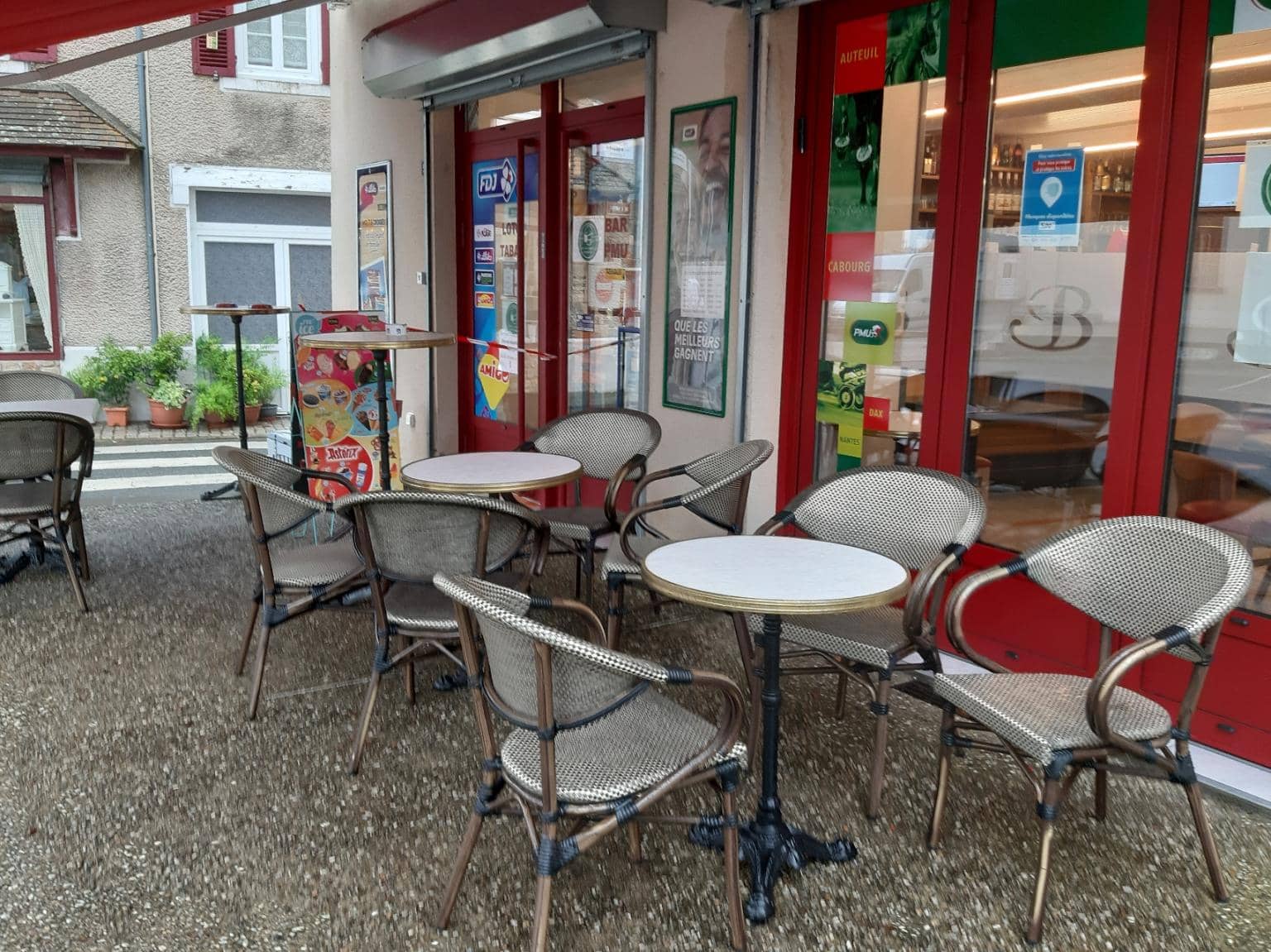 Mobilier et Arts de la table - Decho Centre